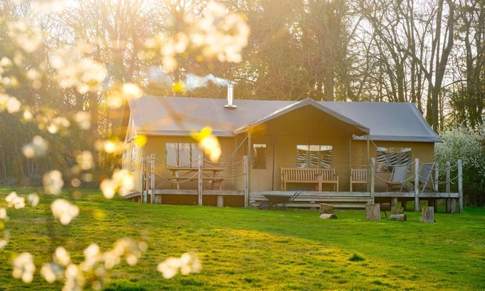 Saxmundham Cabin | Skylark at Sweffling Hall, Dog Friendly