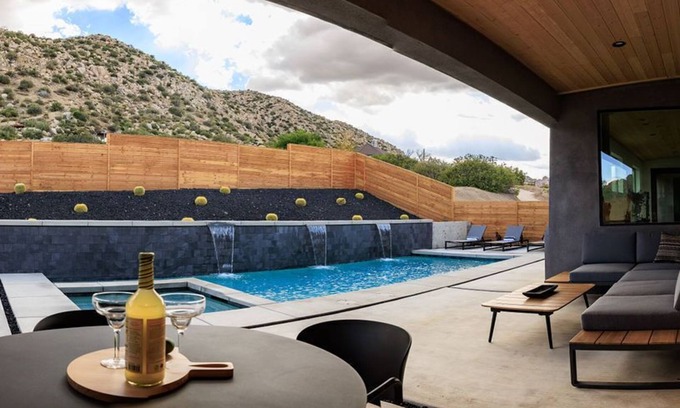 Pioneertown House | Skyline By Fieldtrip | NEW - Pool, Hot Tub, Firepit, Casita