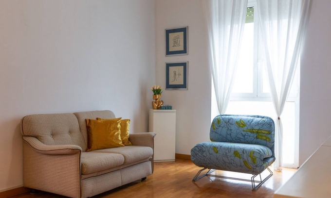 Cologno Monzese Apartment | Skyline Penthouse Suite - Cologno Monzese