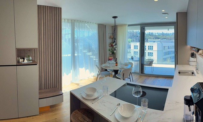 Ljubljana City Centre Apartment | Skyline Penthouse Retreat – Luxury in Ljubljana