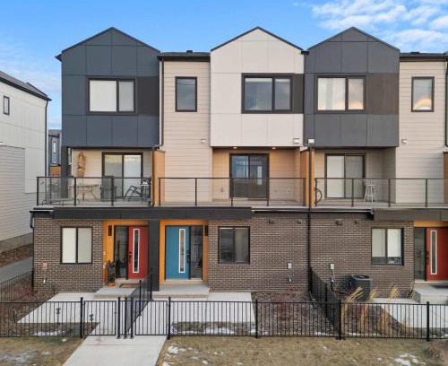 Calgary House | Skyline Retreat Spacious 4BR Home with Balcony!