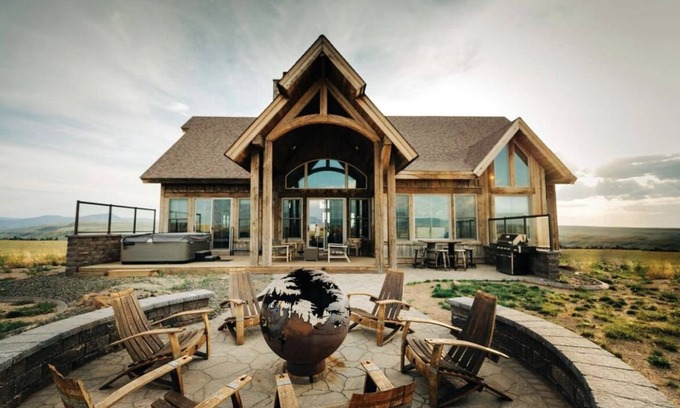 Belt House | Skywalker Ranch Estate 4 Bedroom With Mountain Views