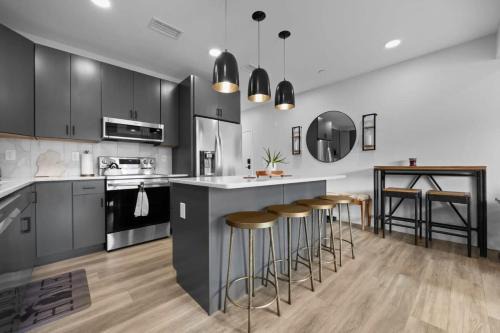 Traverse City House | Slabtown 203 Luxury Condo Great Location
