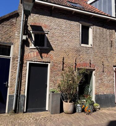 Zierikzee Apartment | Slapen in de Paardenstraat