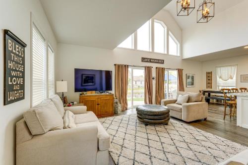 Syracuse House | Sleek Getaway on Lake Wawasee with Private Dock!