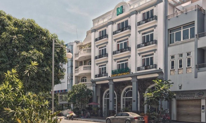 Phu My Hung House | Sleek Luxury Studio | Near SECC & Cafés