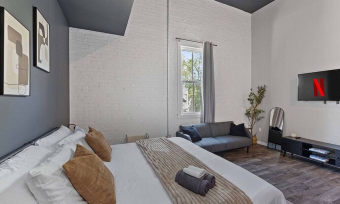 Downtown Dayton Apartment | Sleek Studio Getaway | Next to Dayton’s Best Spots