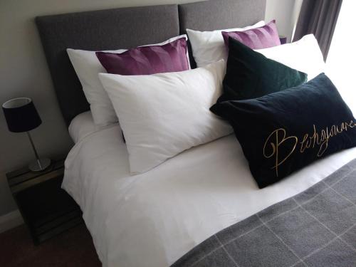 Macclesfield Bed & Breakfast | Sleep, Eat, Repeat Bed and Breakfast