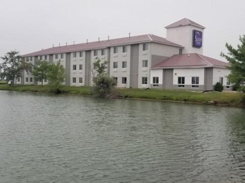 Oakley Hotel | Sleep Inn Decatur I-72