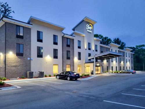 Greensboro Hotel | Sleep Inn Greensboro - Coliseum Area