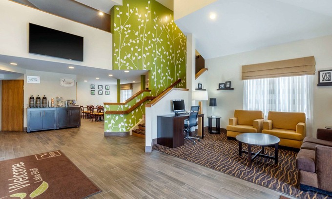 Lake Bluff Hotel | Sleep Inn near Great Lakes Naval Base