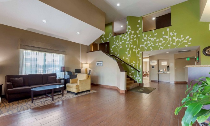 Ontario Hotel | Sleep Inn Ontario