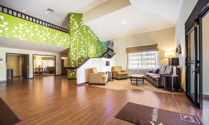 Columbus Hotel | Sleep Inn & Suites Columbus Columbus
