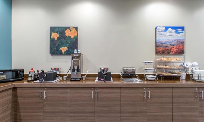 South Blooming Grove Hotel | Sleep Inn & Suites Monroe - Woodbury