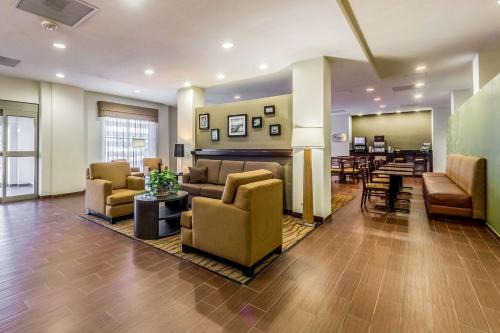 Pleasanton Hotel | Sleep Inn & Suites