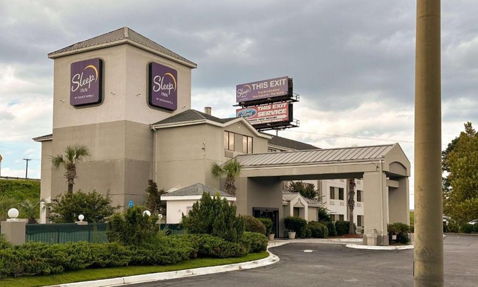 Walterboro - St. George Hotel | Sleep Inn Walterboro I-95