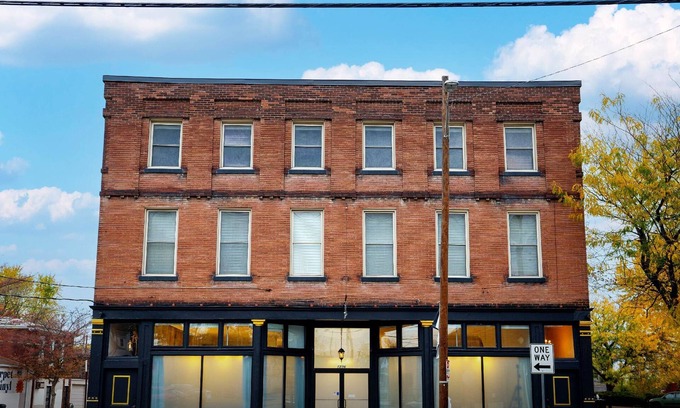 Shelby Park House | Sleep42 21Beds 15BR 10BA Super Stays Guesthouse