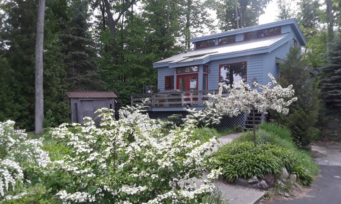 Traverse City Cottage | Sleeping Bear Dunes National Lake Shore Park