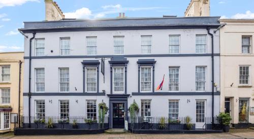 Dorchester Hotel | Sleeping Bear Hotels Dorchester