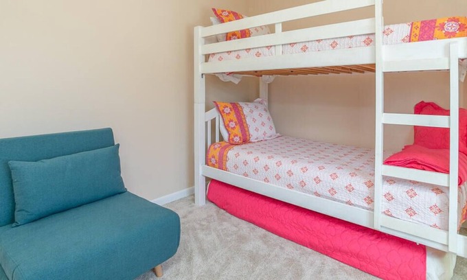 Surf Side Shores House | Sleeping Bee