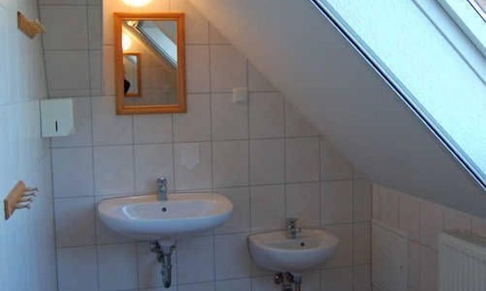 Putbus House | Sleeping berth in Heukoje (Box 2) - Hay bunks on the farm