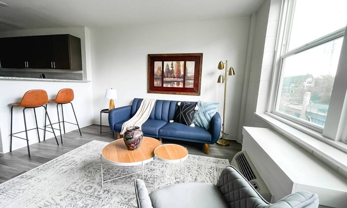 Corryville Apartment | Sleepover: Cozy 1BD/1BA + Gym - Cincinnati