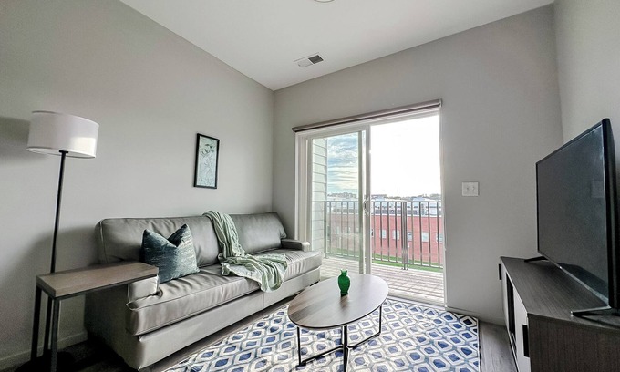 Downtown Omaha Apartment | Sleepover: Pristine 1BD/1BA + Gym - Downtown Omaha