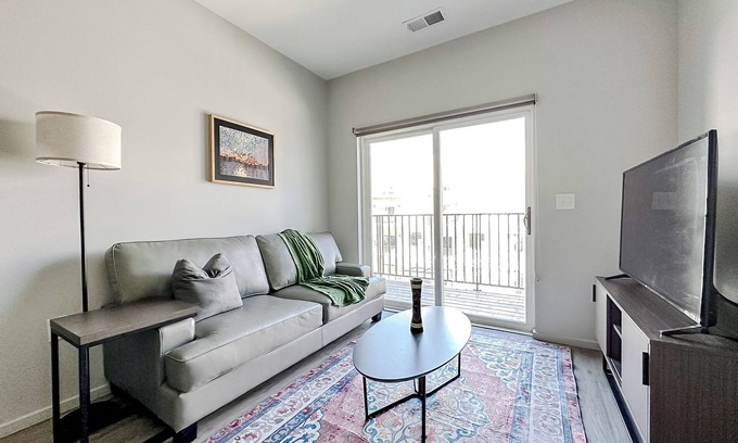 NoDo District Apartment | Sleepover: Wonderful 1BD/1BA + Balcony - Downtown Omaha