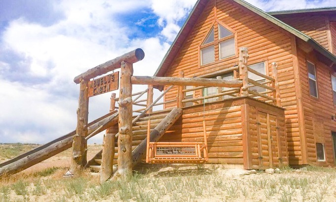 Duchesne Cabin | Sleeps 10 Discover serenity in our 3-bedroom cabin near Duchesne