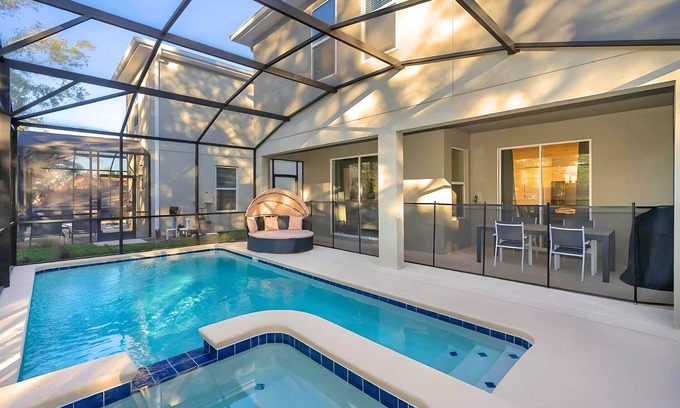 Kissimmee Villa | Sleeps 17 - Luxury 6BDHome with Pool – Storey Lake