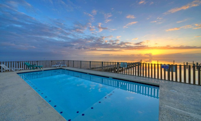 Flour Bluff House | Sleeps 28 | 2 Homes w/Boat Dock & Waterfront Pool | Laguna Village Haven