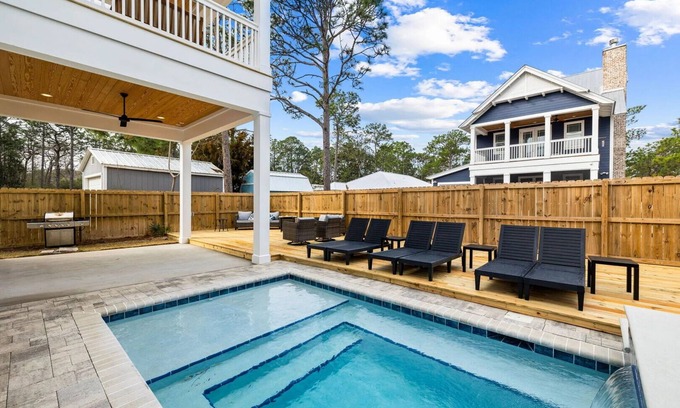 San Juan House | Sleeps 34! 2 Homes, Private Pools, Firepit, Golf Cart, Walk to Beach | Seagrove