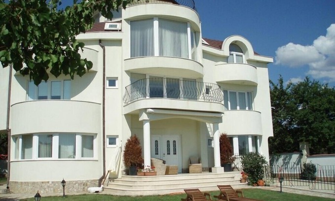 Trakata House | Sleeps up to 12 People - Best Property on the Black Sea Coast!