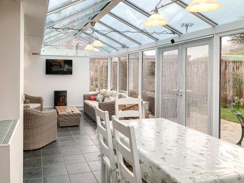 Little Snoring House | Sleepy Willow