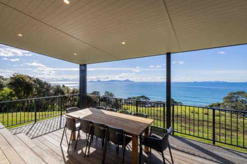 Langs Beach House | Slice of Paradise - Waipu Cove Holiday Home