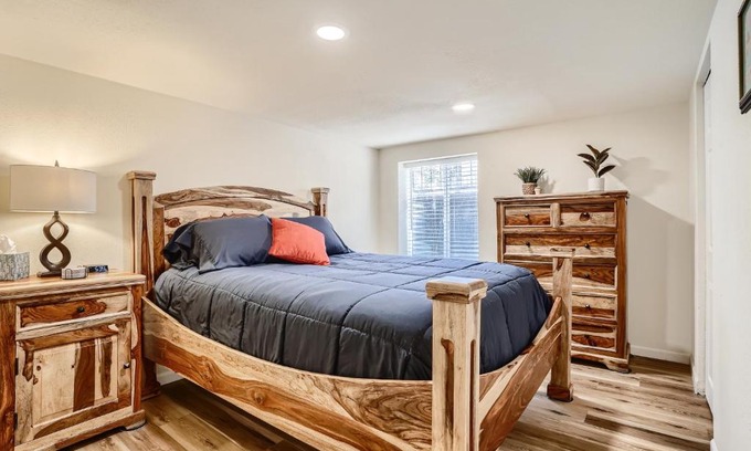 Lakewood Apartment | Sloans Lake Getaway - Basement Apartment Near Broncos and Downtown Denver