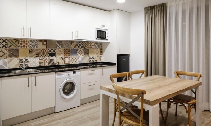 Lleida Apartment | SM Apartments Station