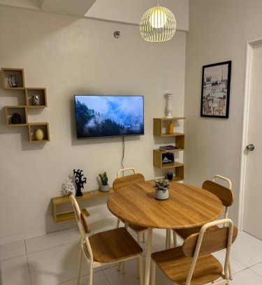 Naga Apartment | SM Naga City 2BR River view Balcony with Fiber Internet