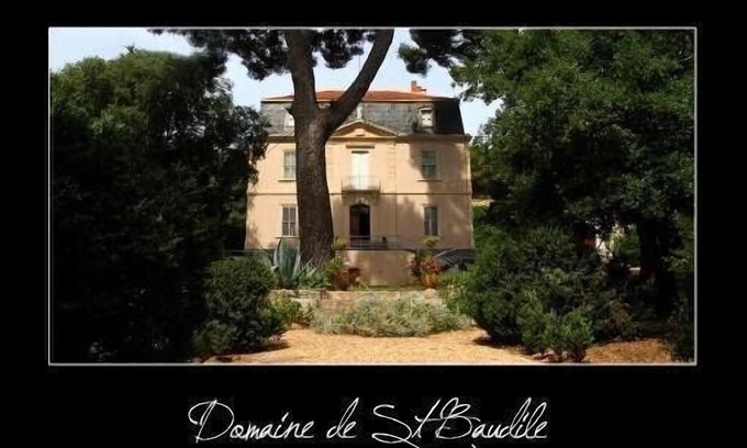 Villeneuve-les-Maguelone House | Small 19th-century chateau 4km from the sea. Promo 2 to August 16 Sem 4500 euros