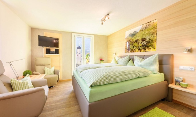 Rettenberg Apartment | "Small and very fine"