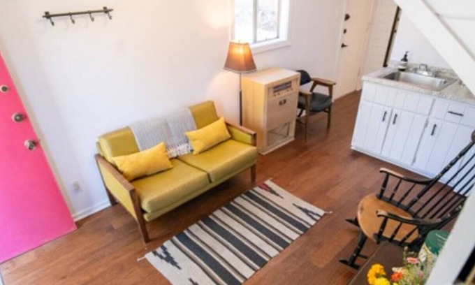 Frazier Park Cottage | Small carriage house on our little slice of heaven