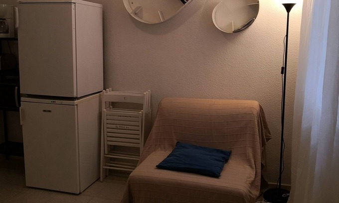 Secteur 2 Apartment | Small, cozy sup apartment
