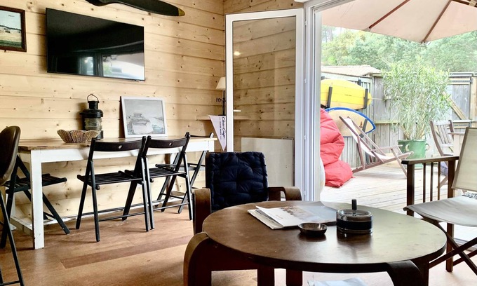 Le Canon House | Small duplex house with terrace in residence with swimming pool center Le Canon