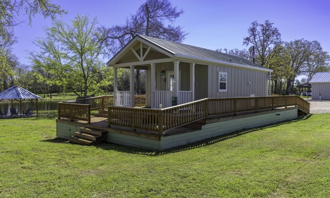 Emory House | Small Home near Lake Fork w/Stocked Ponds