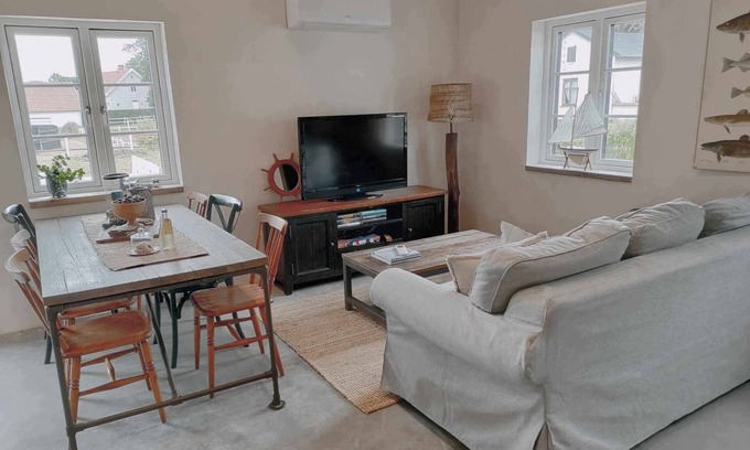 Sjorup Cottage | Small house in cozy village near the sea