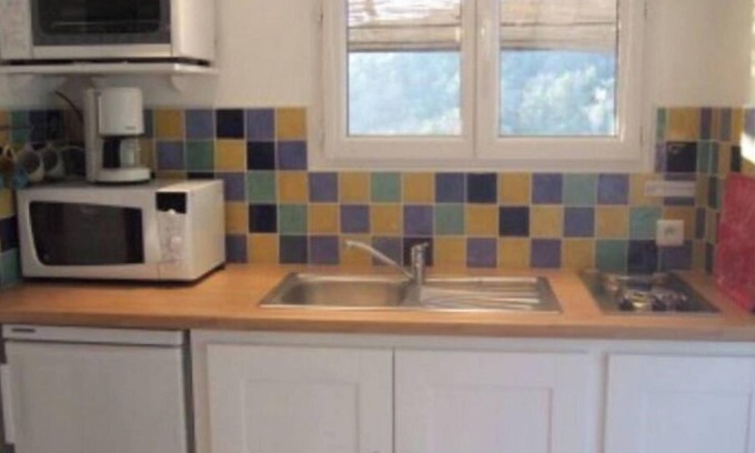 Le Tignet Condo | Small independant Condo French riviera