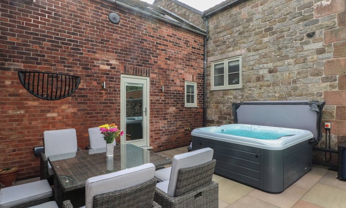 Endon Cottage | Small Lane Barn
