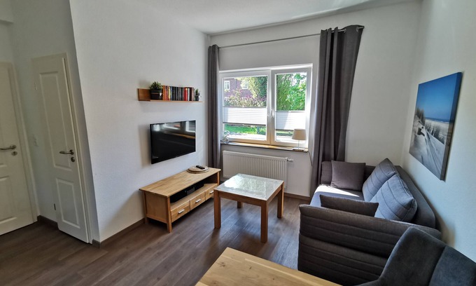 Borkum Apartment | Small, modern apartment for two people
