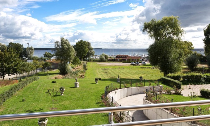 Muritz Apartment | Small seaside - Kells apartments