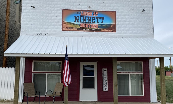 Winnett House | Small Town Big Sky